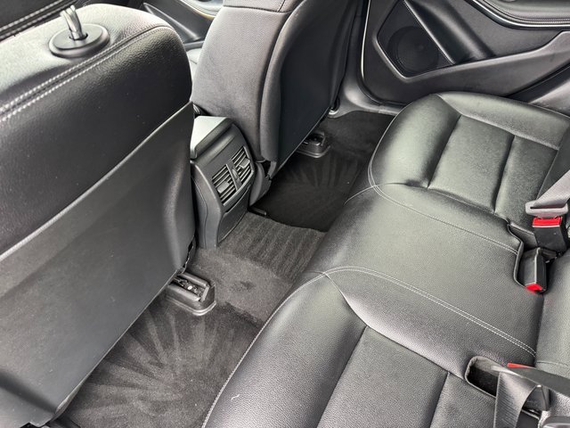 Used 2017 Mercedes-Benz GLA 250 4MATIC image 17