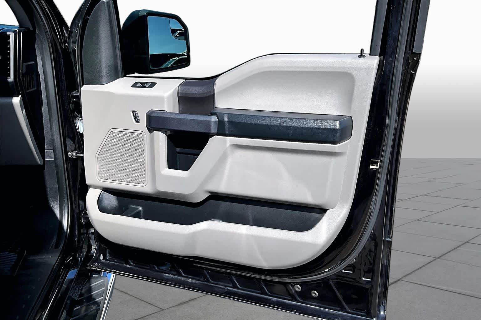 Certified 2019 Ford F150 XL w/ Equipment Group 101A Mid RWD image 23