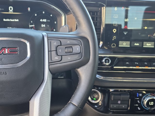 Used 2023 GMC Sierra 1500 SLT AWD/4WD image 32