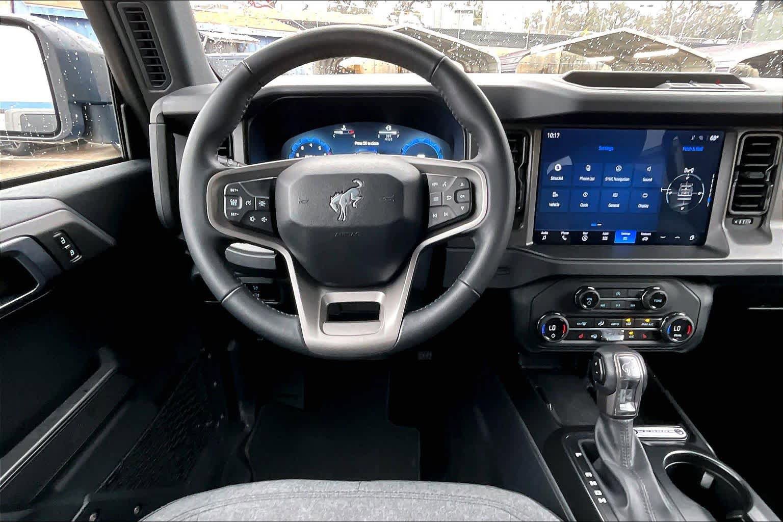 Certified 2025 Ford Bronco Big Bend AWD/4WD image 6