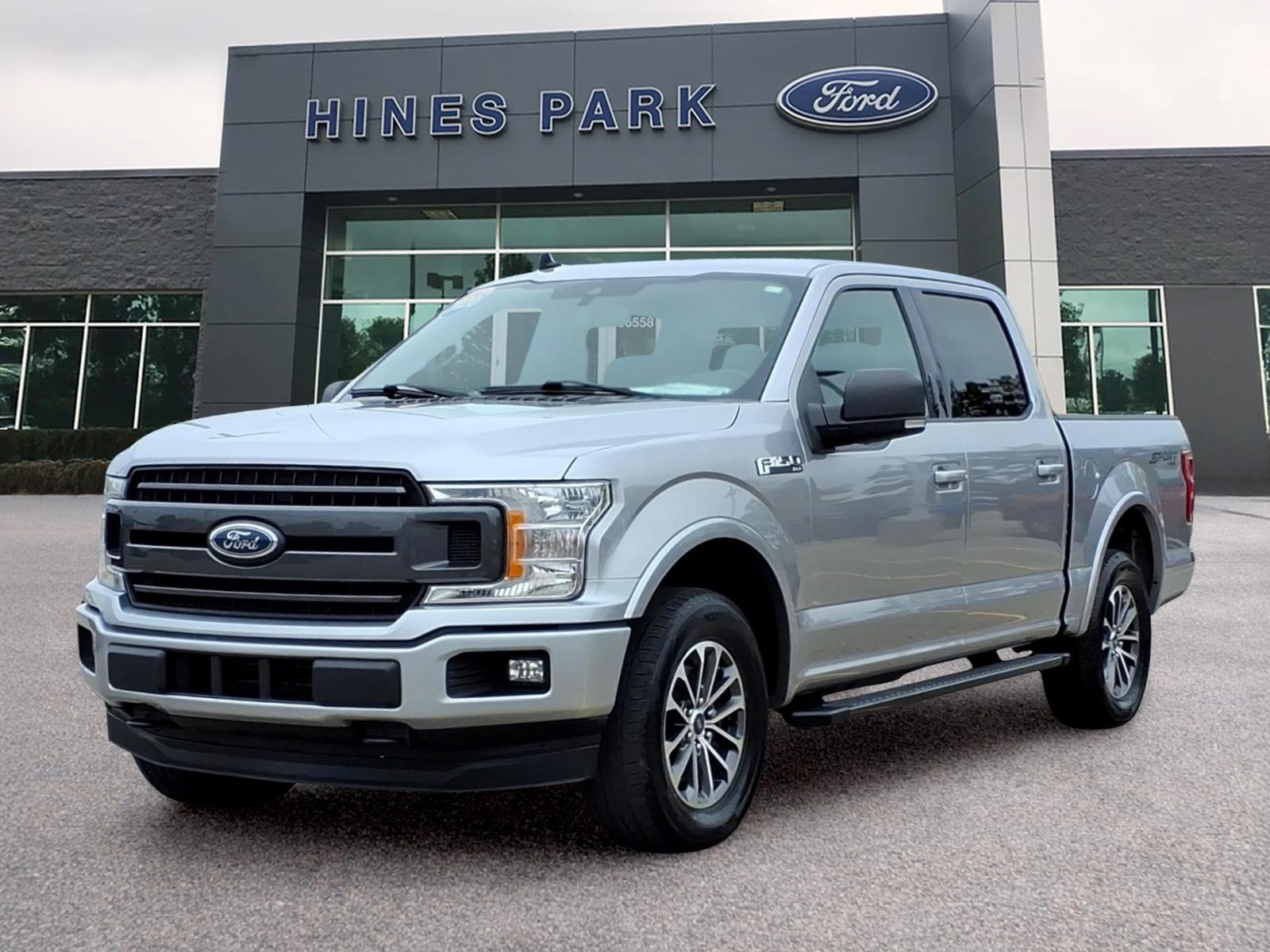 Certified 2020 Ford F150 XLT w/ Equipment Group 302A Luxury AWD/4WD image 3