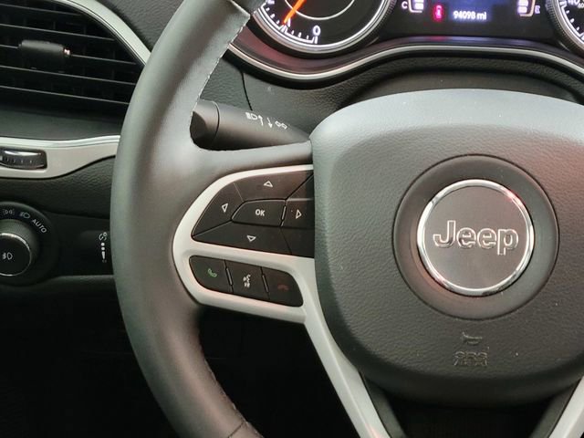 Used 2022 Jeep Cherokee Latitude image 27