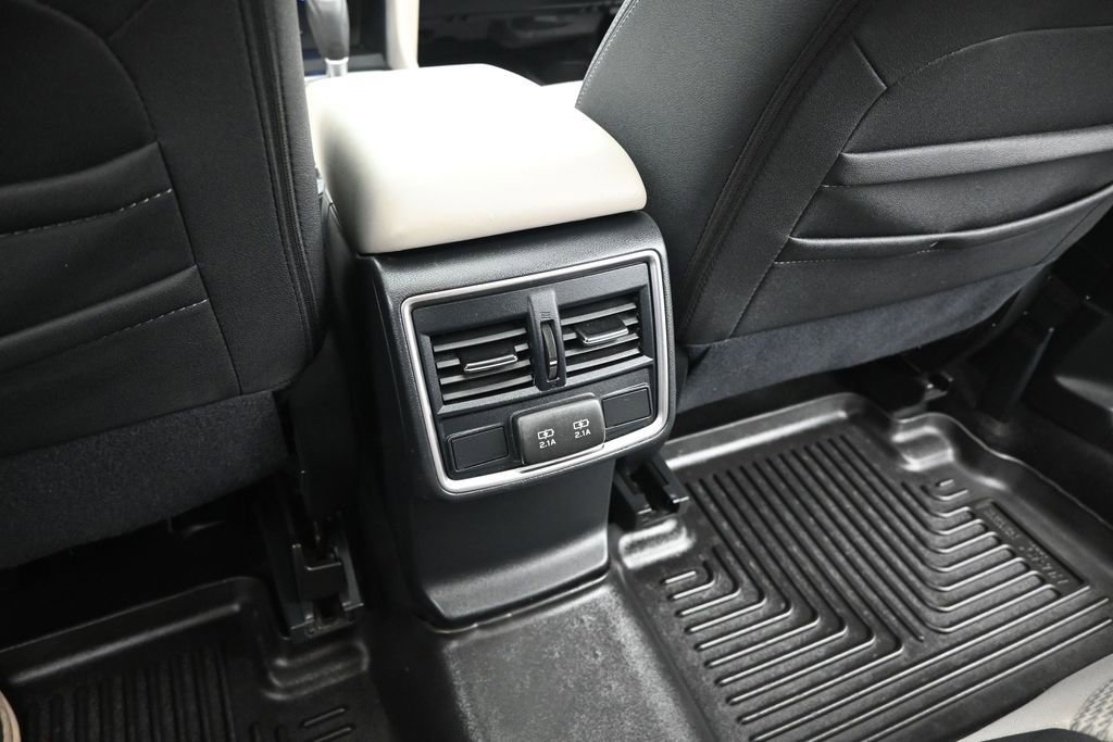 Used 2020 Subaru Forester Premium AWD/4WD image 22
