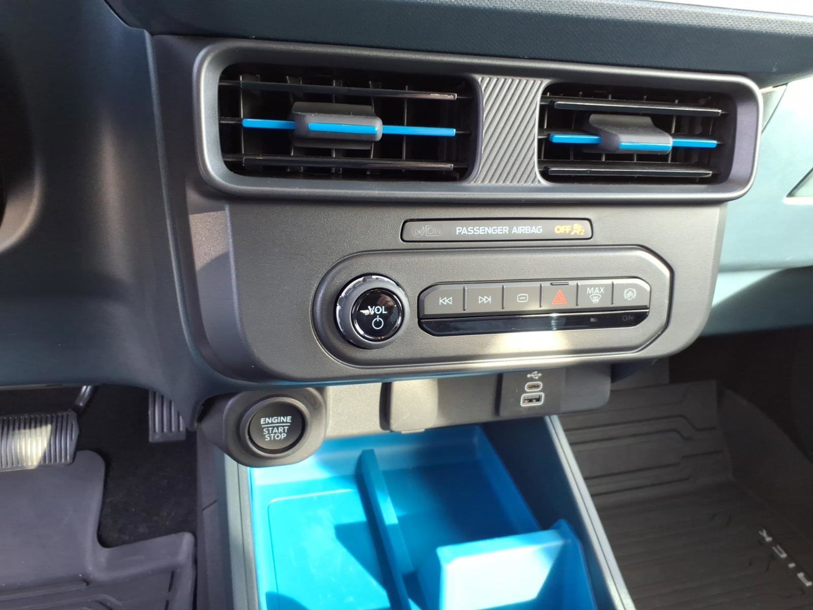 Certified 2025 Ford Maverick XLT w/ XLT Luxury Package image 19