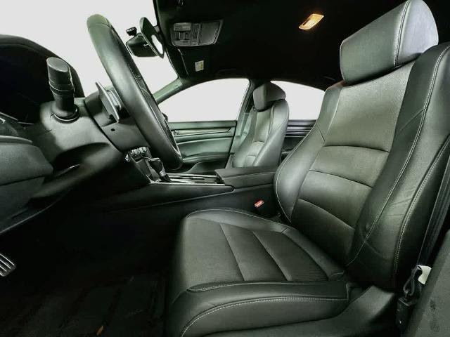 Used 2019 Honda Accord Sport image 12