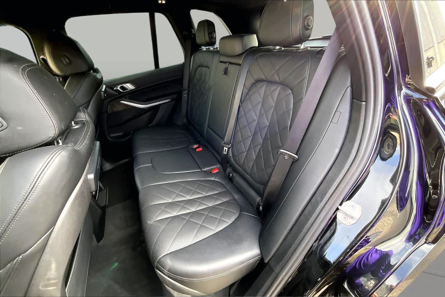 Used 2023 BMW X5 sDrive40i w/ M Sport Package RWD image 21