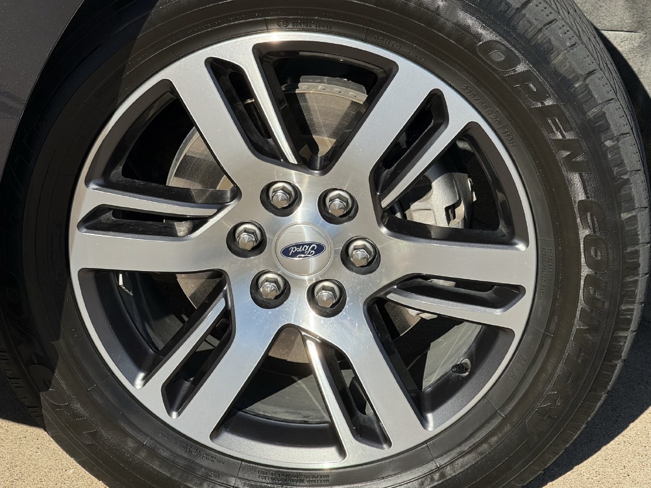 Certified 2024 Ford Expedition Max Limited RWD image 9