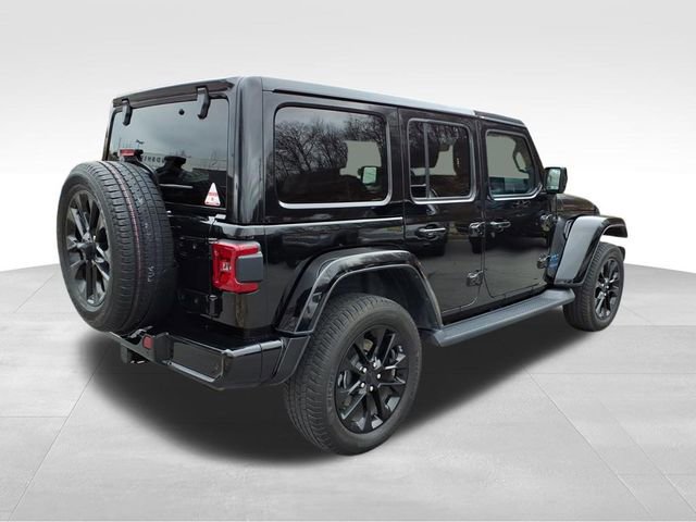 Used 2021 Jeep Wrangler Unlimited Sahara image 6