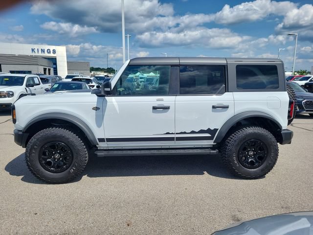 Certified 2022 Ford Bronco Wildtrak AWD/4WD image 4