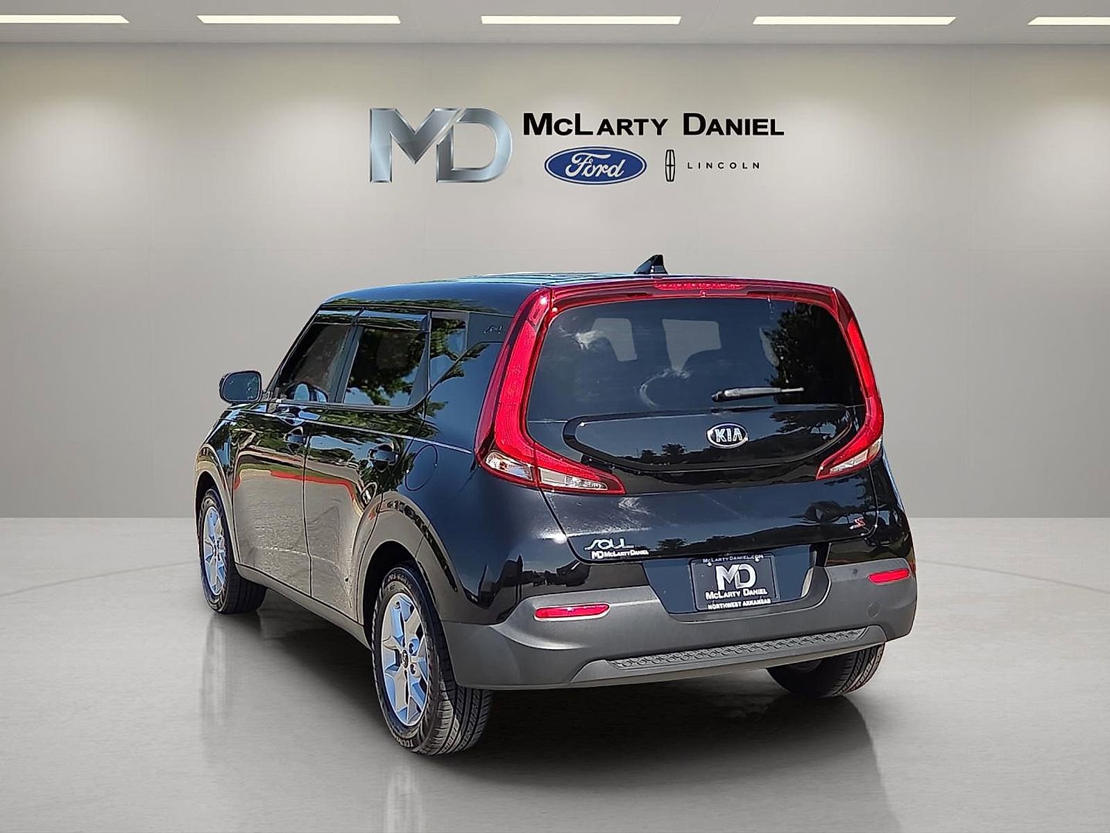 Used 2021 Kia Soul S FWD image 4