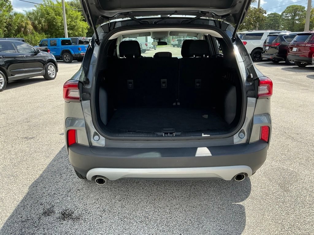 Certified 2025 Ford Escape Active FWD image 23