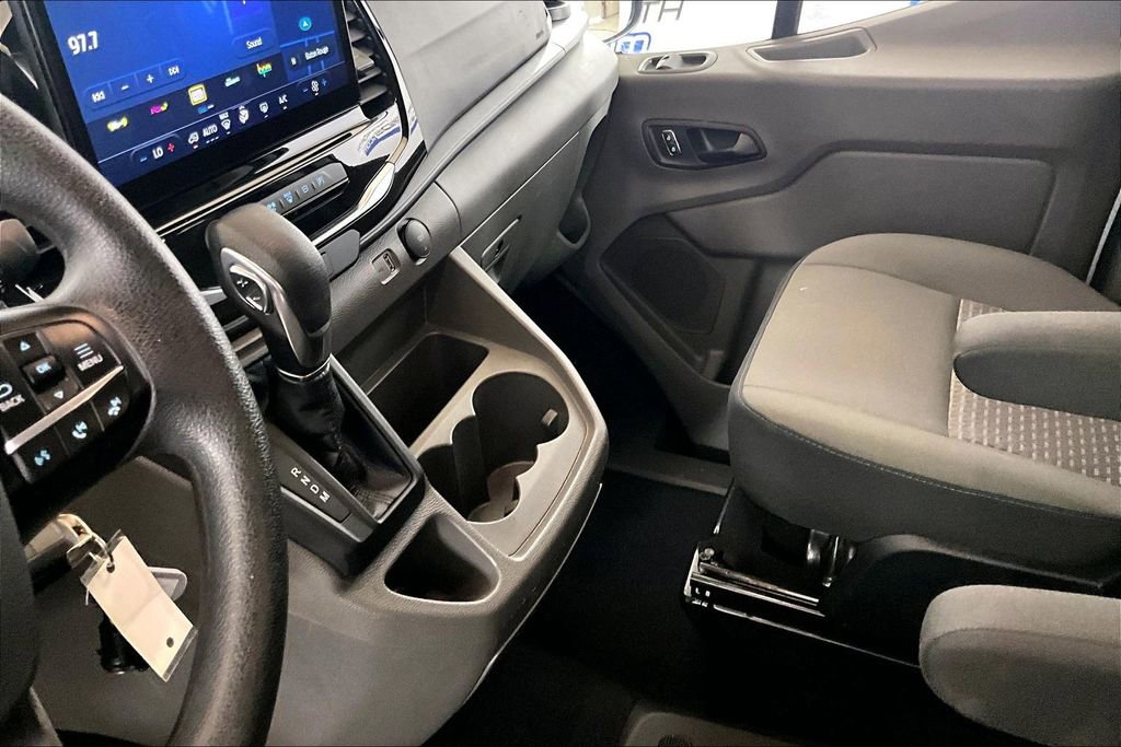 Certified 2024 Ford Transit 350 XLT RWD image 13