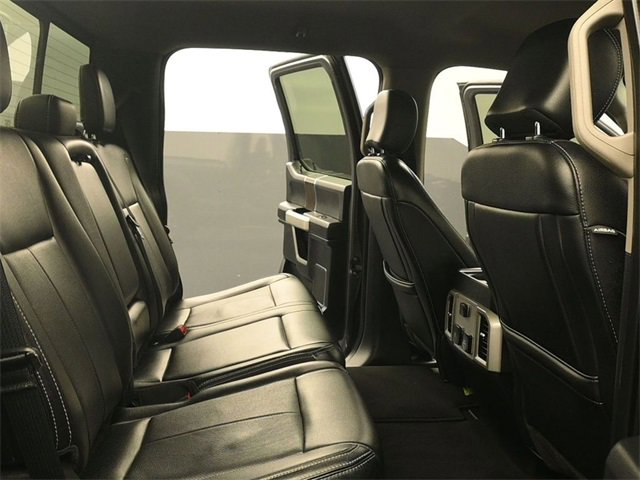 Certified 2021 Ford F250 Lariat w/ Chrome Package image 19