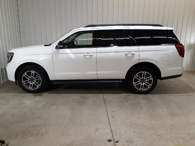 Certified 2025 Ford Expedition Active AWD/4WD image 7