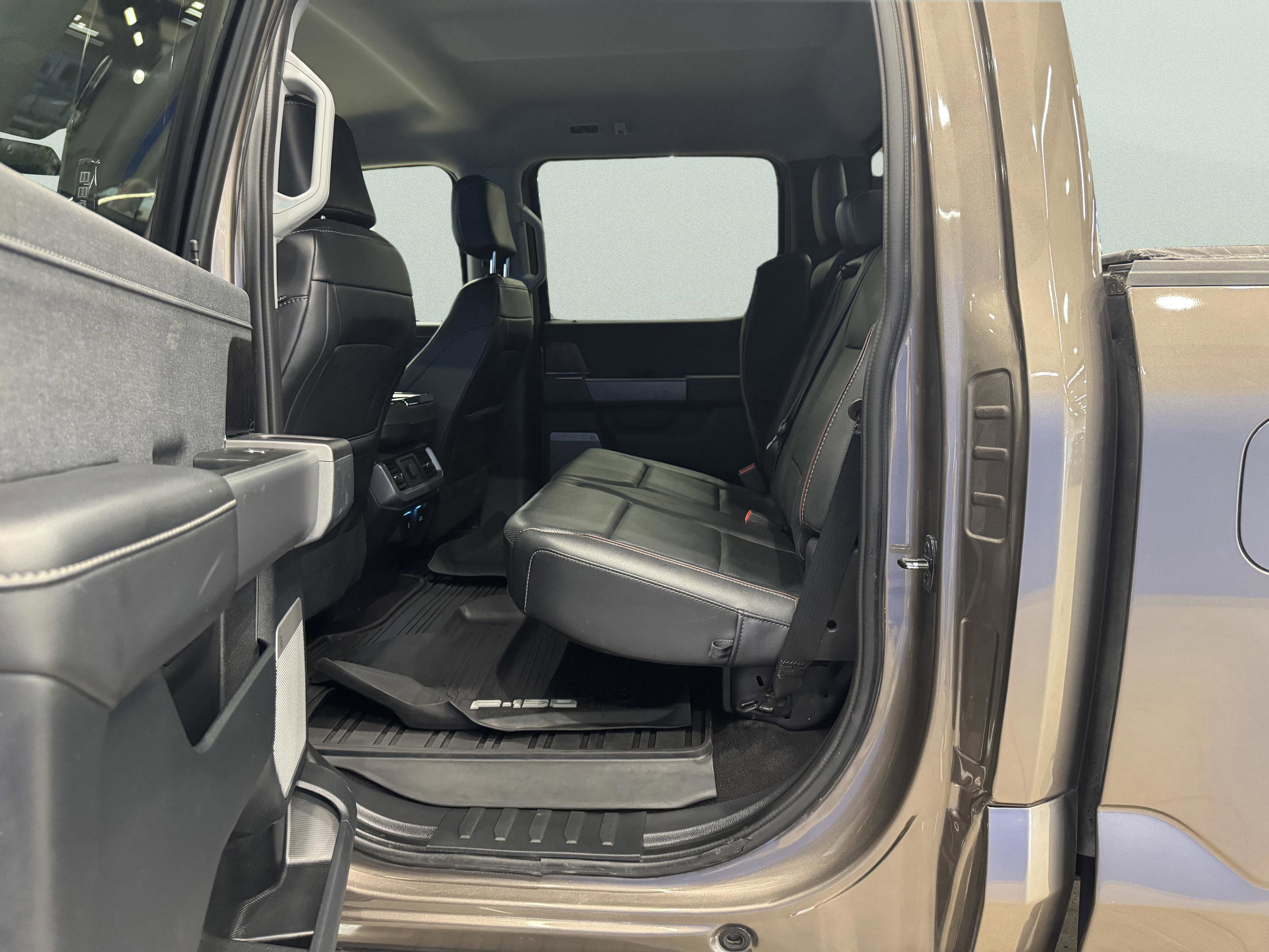 Certified 2023 Ford F150 Lariat w/ Trailer Tow Package image 11