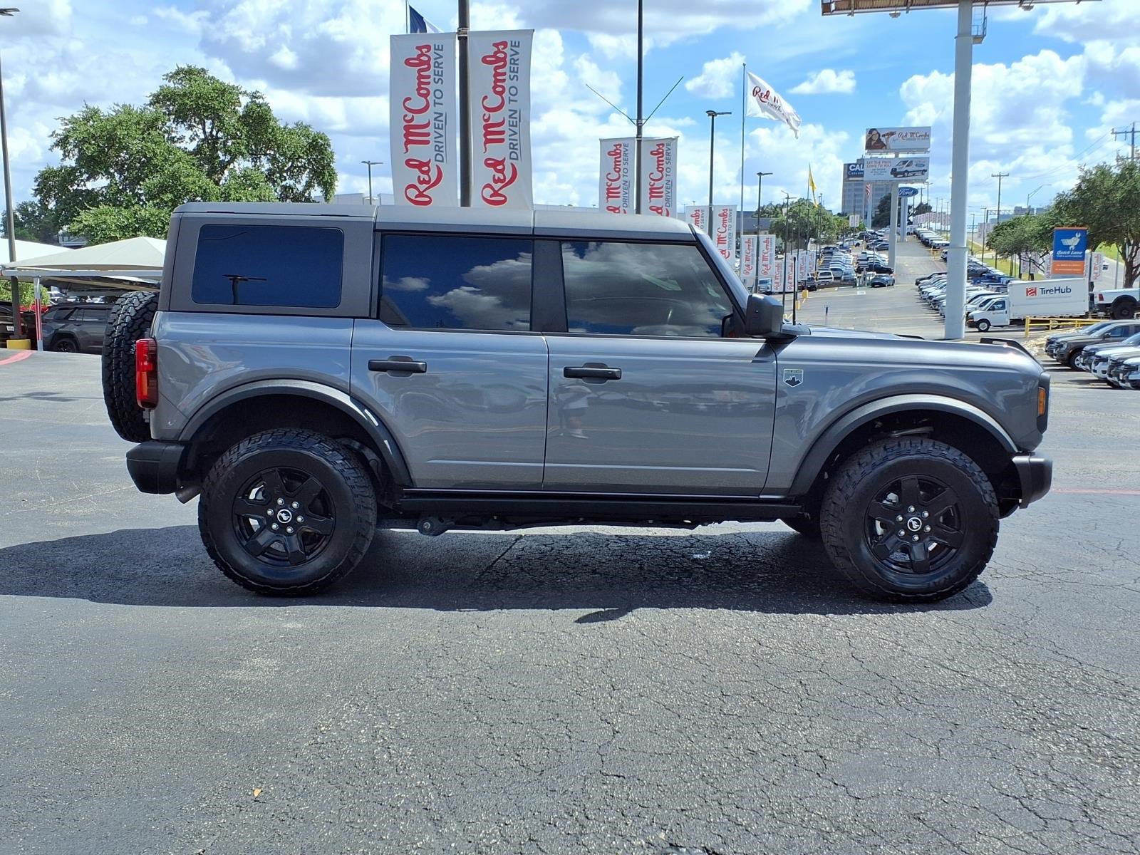 Certified 2025 Ford Bronco Big Bend w/ Black Diamond Package AWD/4WD image 5