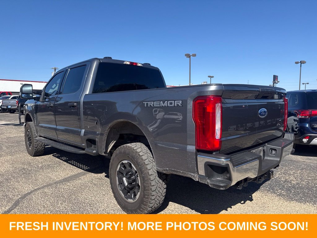 Certified 2025 Ford F250 XLT w/ Tremor Off-Road Package AWD/4WD image 4