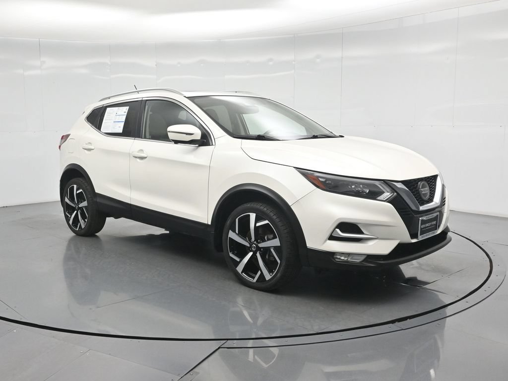 Used 2020 Nissan Rogue Sport SL w/ Premium Package FWD image 59