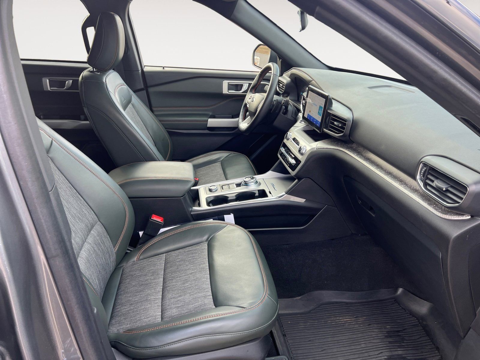 Certified 2022 Ford Explorer Timberline image 15