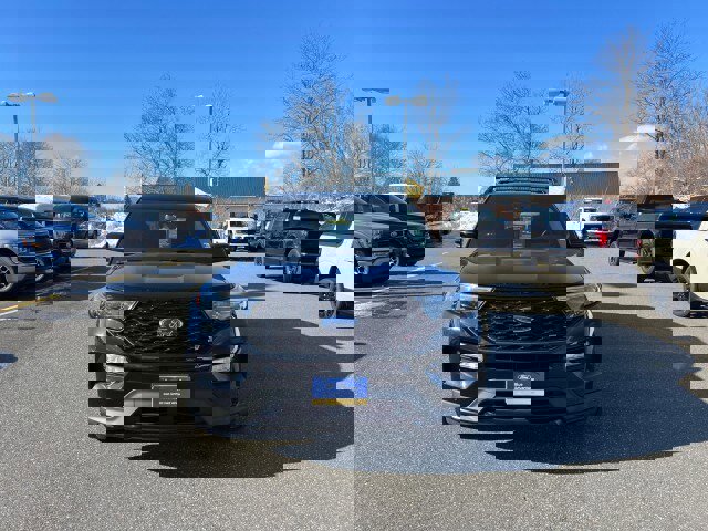 Certified 2022 Ford Explorer ST w/ Equipment Group 401A image 7