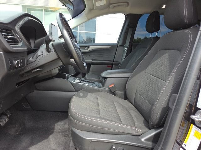 Certified 2023 Ford Escape Active w/ Cold Weather Package FWD image 27