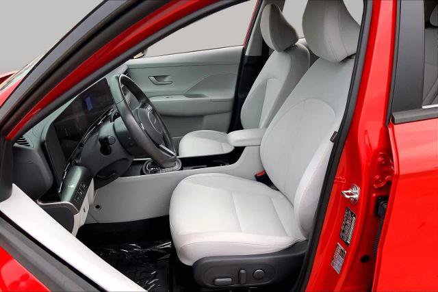 Used 2025 Hyundai Kona SEL AWD/4WD image 8