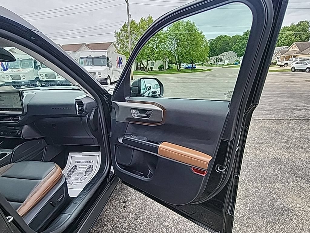 Certified 2025 Ford Bronco Sport Outer Banks w/ Outer Banks Tech Package+ AWD/4WD image 14