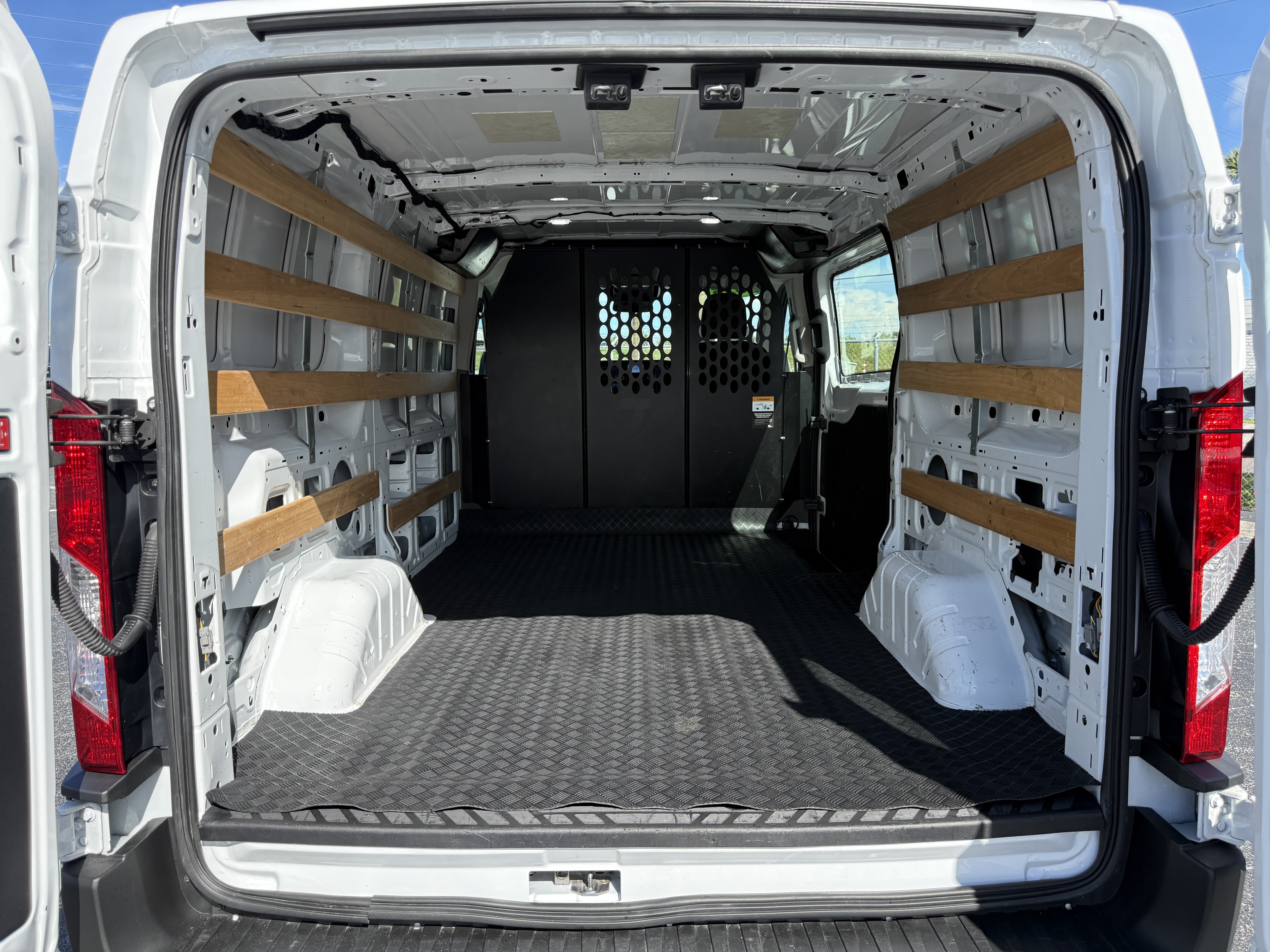 Certified 2025 Ford Transit 250 Low Roof w/ Exterior Upgrade Package RWD image 10