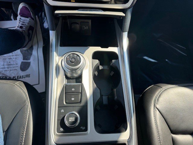 Certified 2023 Ford Explorer XLT w/ Equipment Group 202A image 20