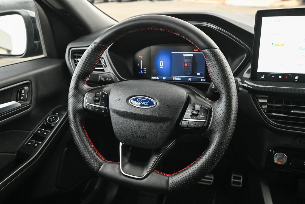 Certified 2023 Ford Escape ST-Line Select w/ Tech Pack #1 image 35