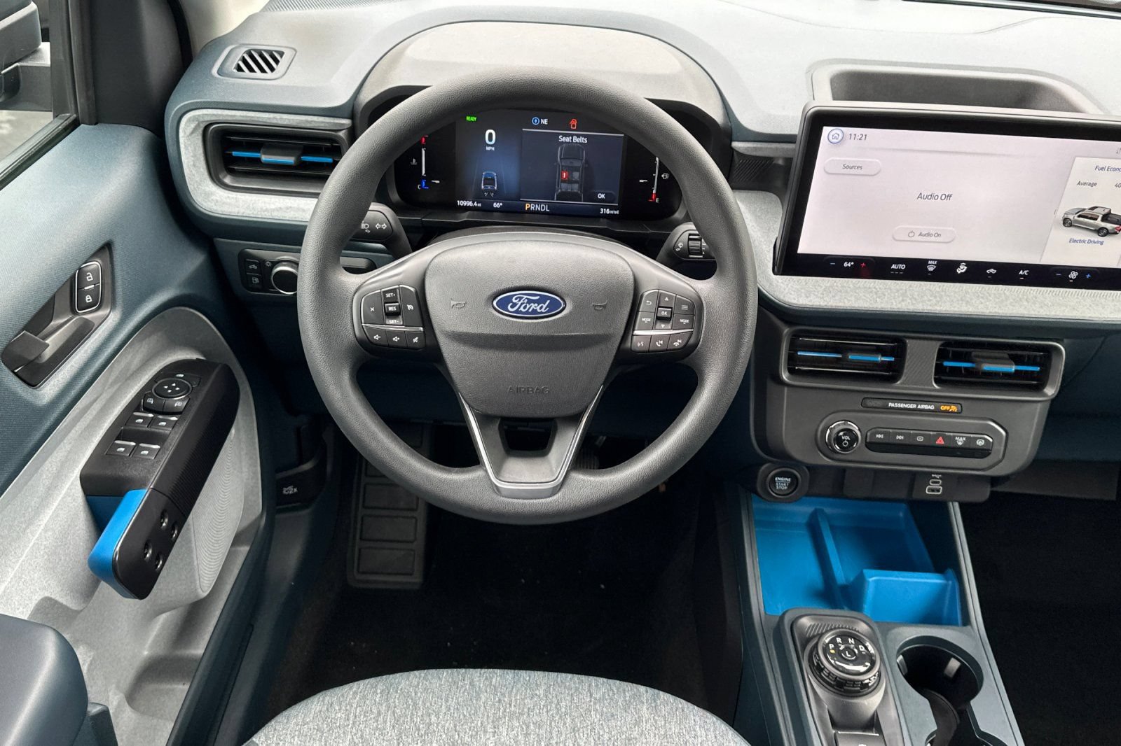 Certified 2025 Ford Maverick XLT FWD image 17