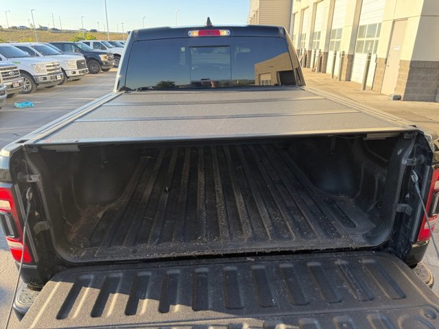 Used 2020 RAM 1500 Limited w/ Black Appearance Package AWD/4WD image 34