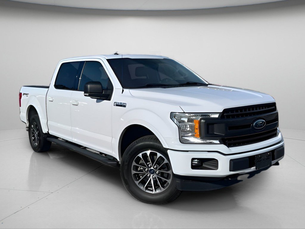 Certified 2018 Ford F150 XLT w/ Equipment Group 302A Luxury AWD/4WD image 2