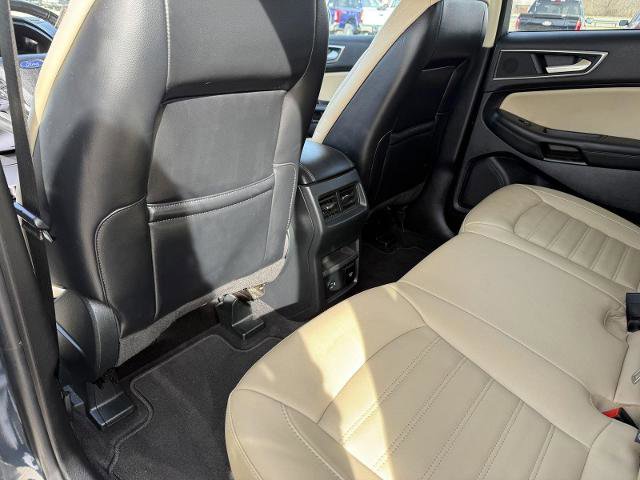 Certified 2022 Ford Edge SEL w/ Convenience Package AWD/4WD image 32