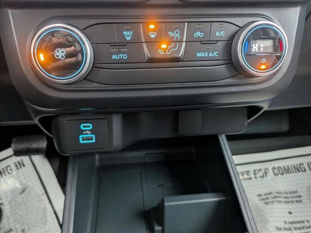 Certified 2022 Ford Maverick XLT w/ Equipment Group 300A Standard image 16