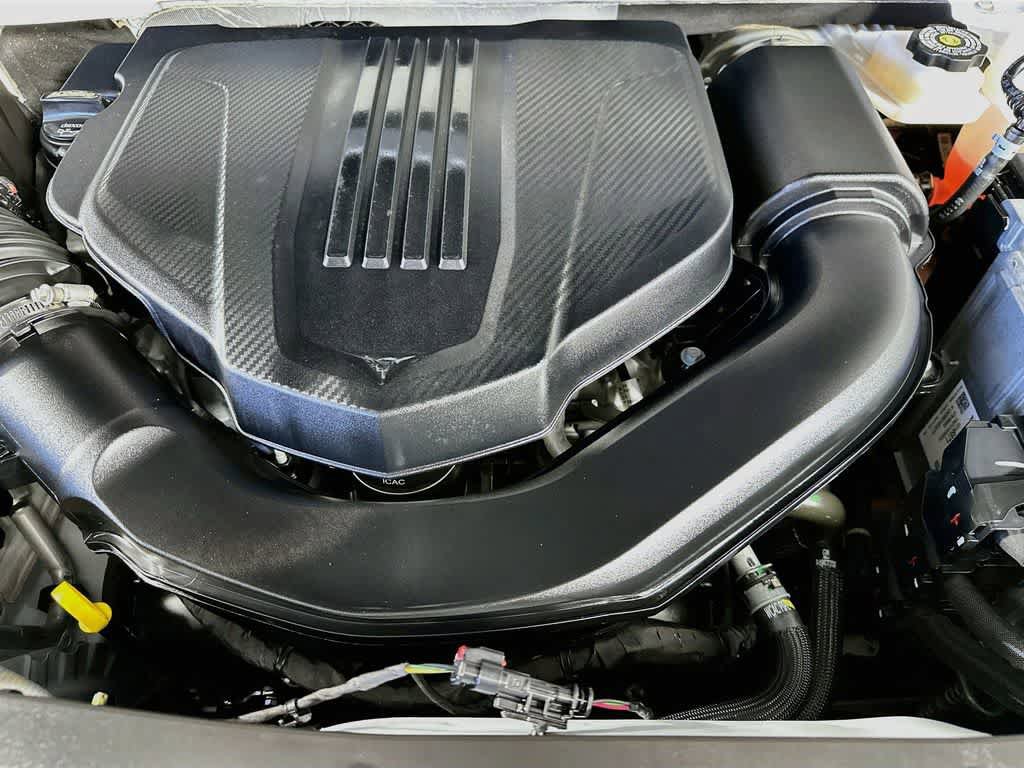 Used 2025 Buick Enclave Preferred FWD image 9