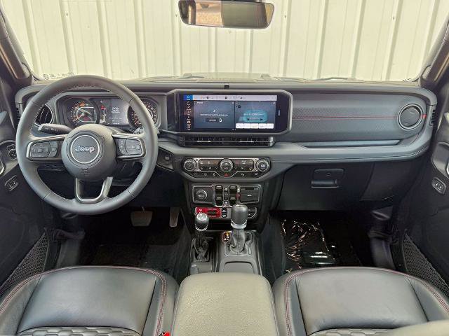 Used 2025 Jeep Wrangler Unlimited Rubicon w/ Safety Group AWD/4WD image 34