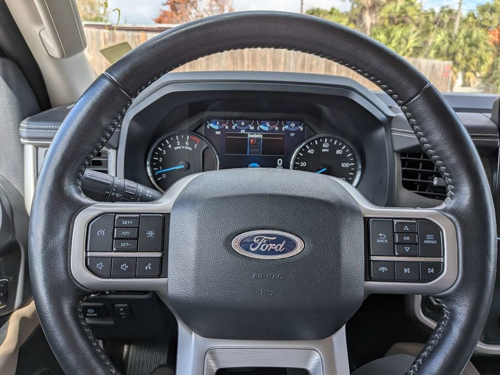 Certified 2024 Ford Expedition Max XLT image 27