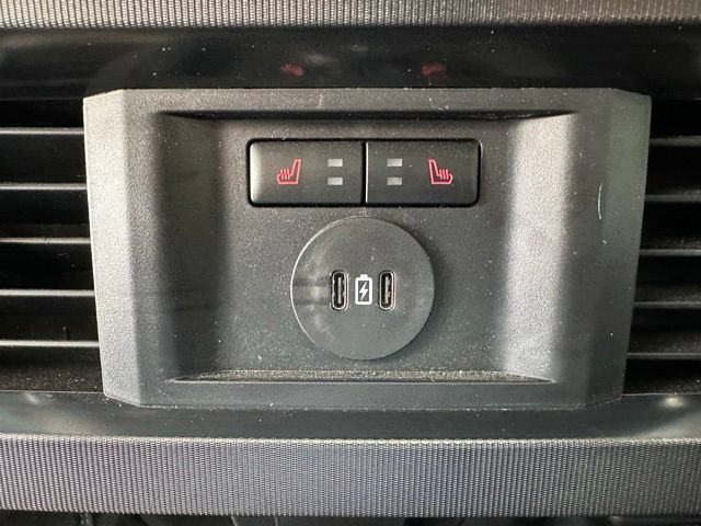 Certified 2025 Ford F250 Platinum AWD/4WD image 36