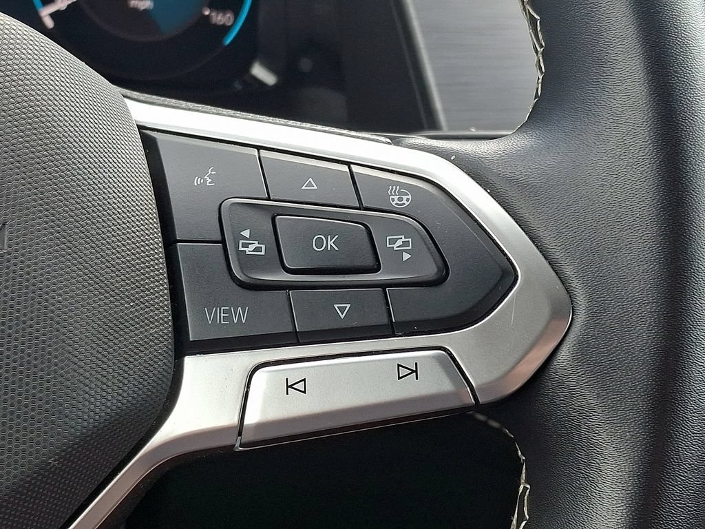Used 2024 Volkswagen Atlas Cross Sport SE AWD/4WD image 21