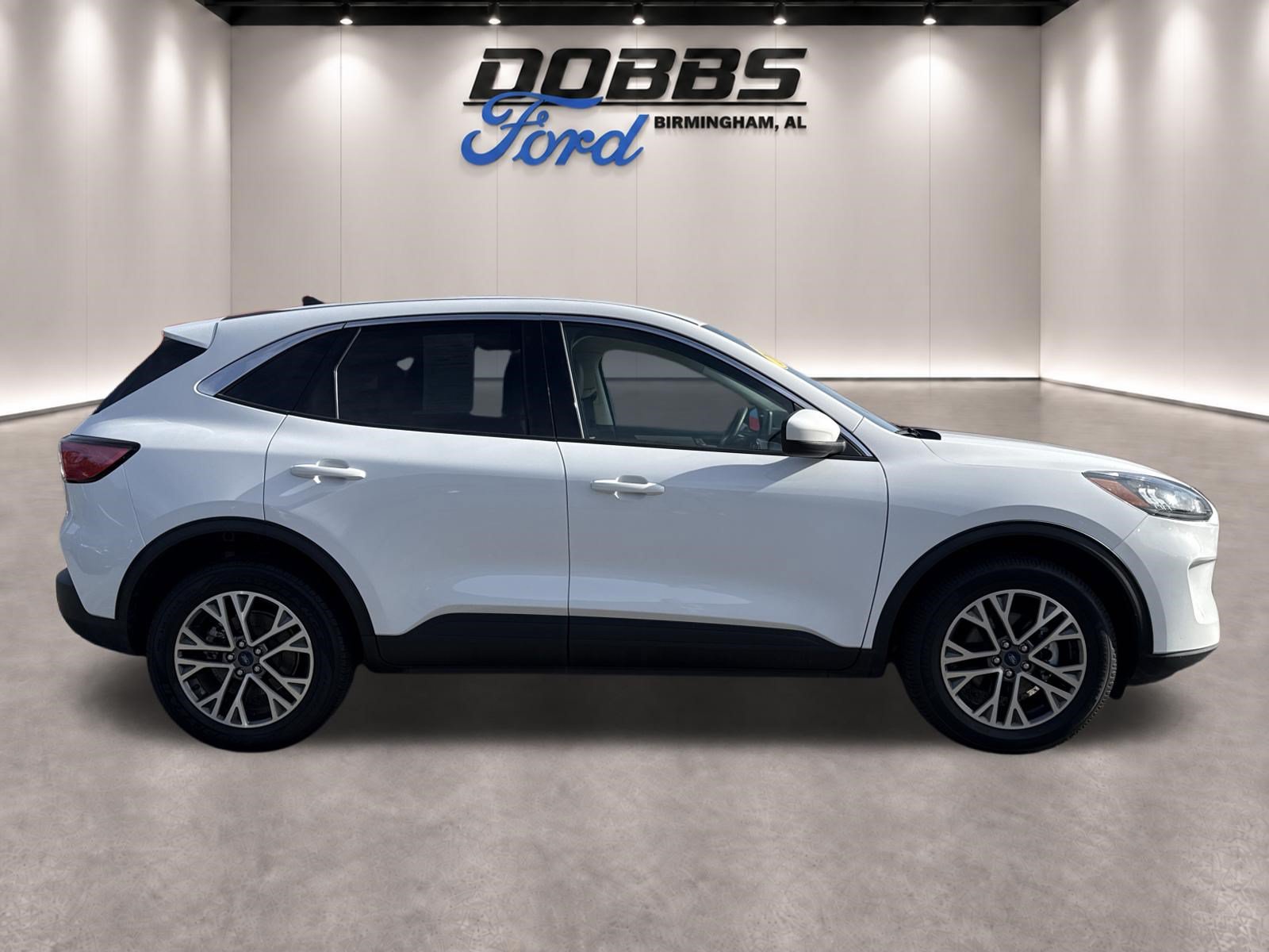 Certified 2022 Ford Escape SEL AWD/4WD image 4