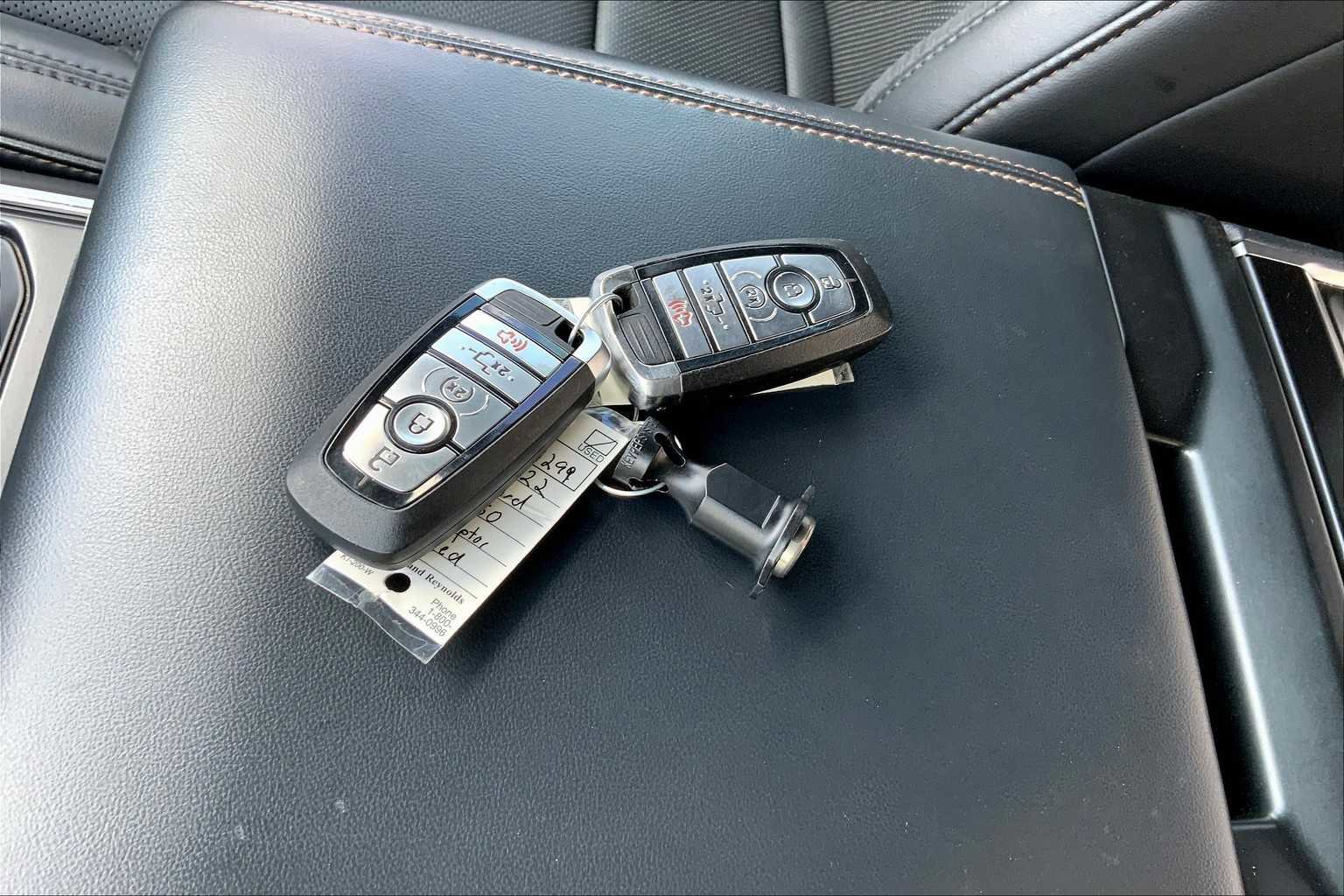 Certified 2022 Ford F150 Raptor w/ Equipment Group 801A High image 15