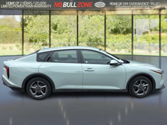 Used 2025 Kia K4 FWD image 6
