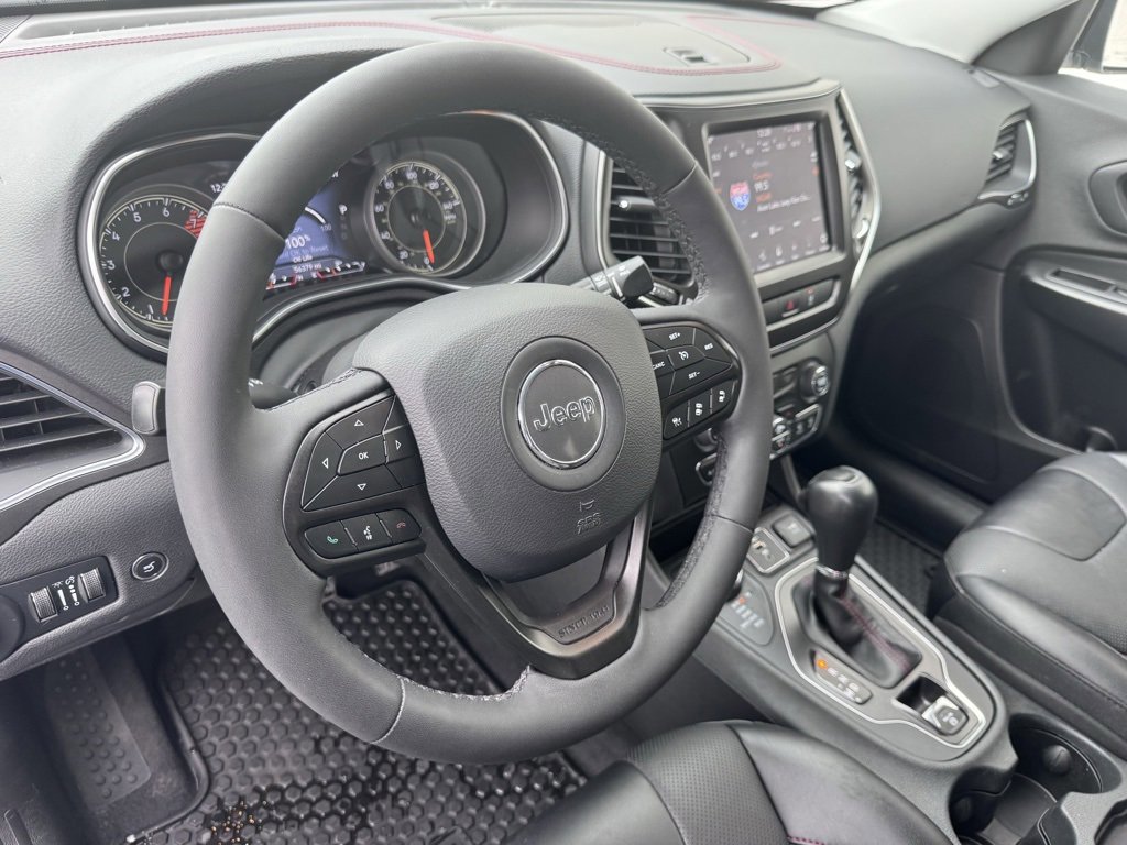 Used 2022 Jeep Cherokee Trailhawk w/ Sound & Nav Group image 32