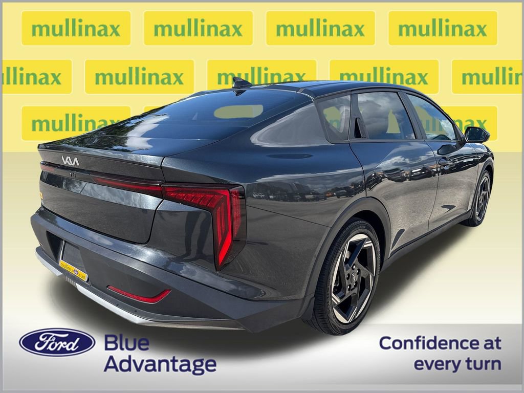 Used 2025 Kia K4 EX FWD image 4