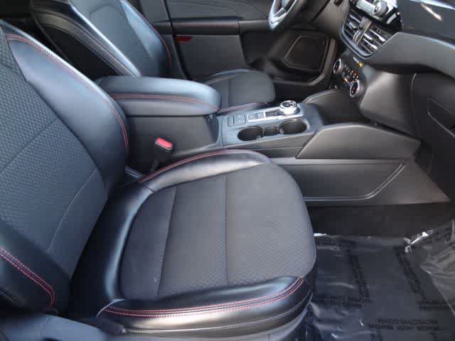 Certified 2024 Ford Escape ST-Line FWD image 14