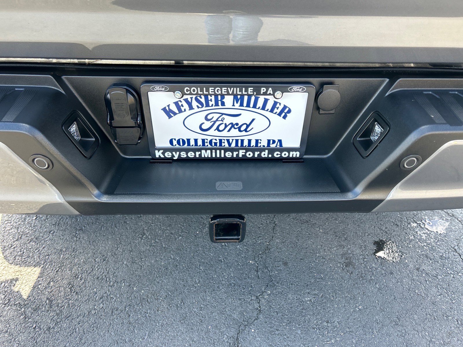 Certified 2022 Ford F150 XLT w/ Equipment Group 302A High image 13