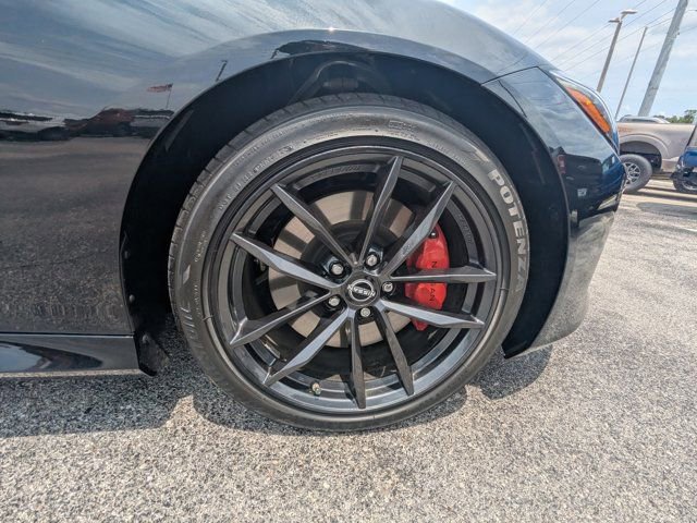 Used 2024 Nissan Z Performance w/ Floor Mat Package RWD image 12
