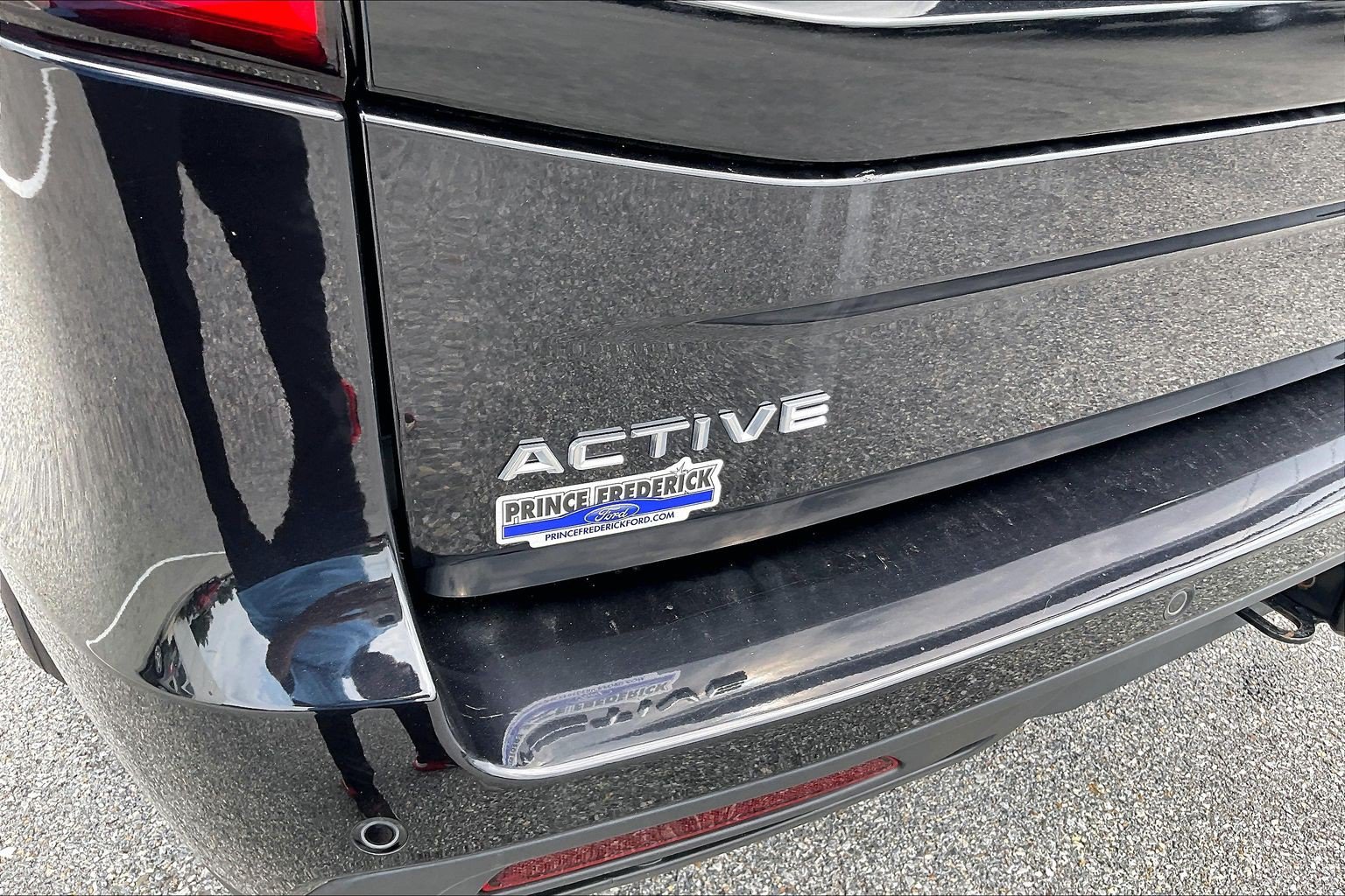 Certified 2025 Ford Expedition Active RWD image 8