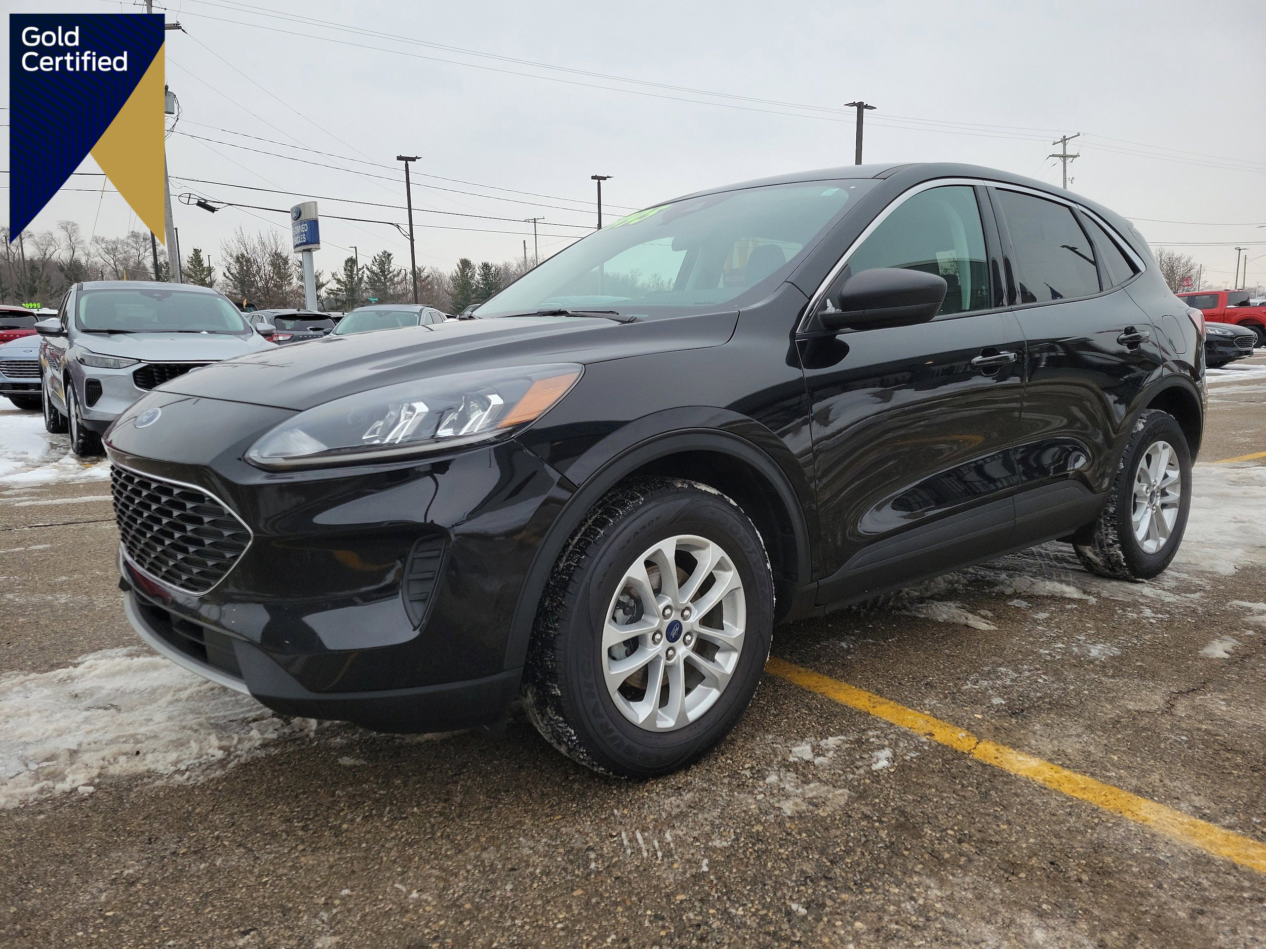 Certified 2022 Ford Escape SE w/ Convenience Package image 1